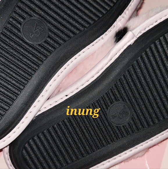 Victoria Secret Plush Slide size Medium NWT - Picture 7 of 7